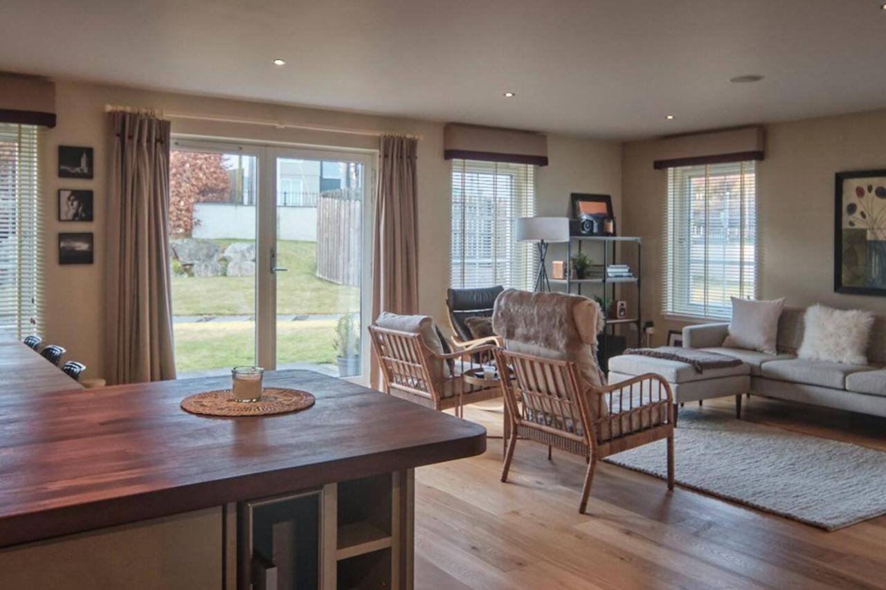 The Steadings, Aviemore Luxury 5 Star Rated 3 Bed With Home Cinema Garden And Parking Екстер'єр фото