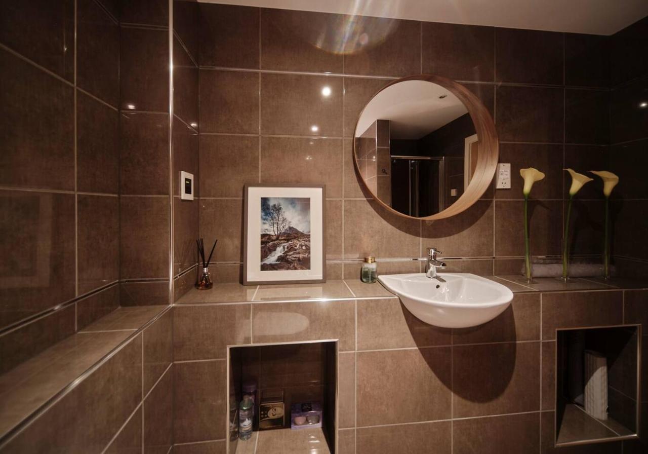 The Steadings, Aviemore Luxury 5 Star Rated 3 Bed With Home Cinema Garden And Parking Екстер'єр фото